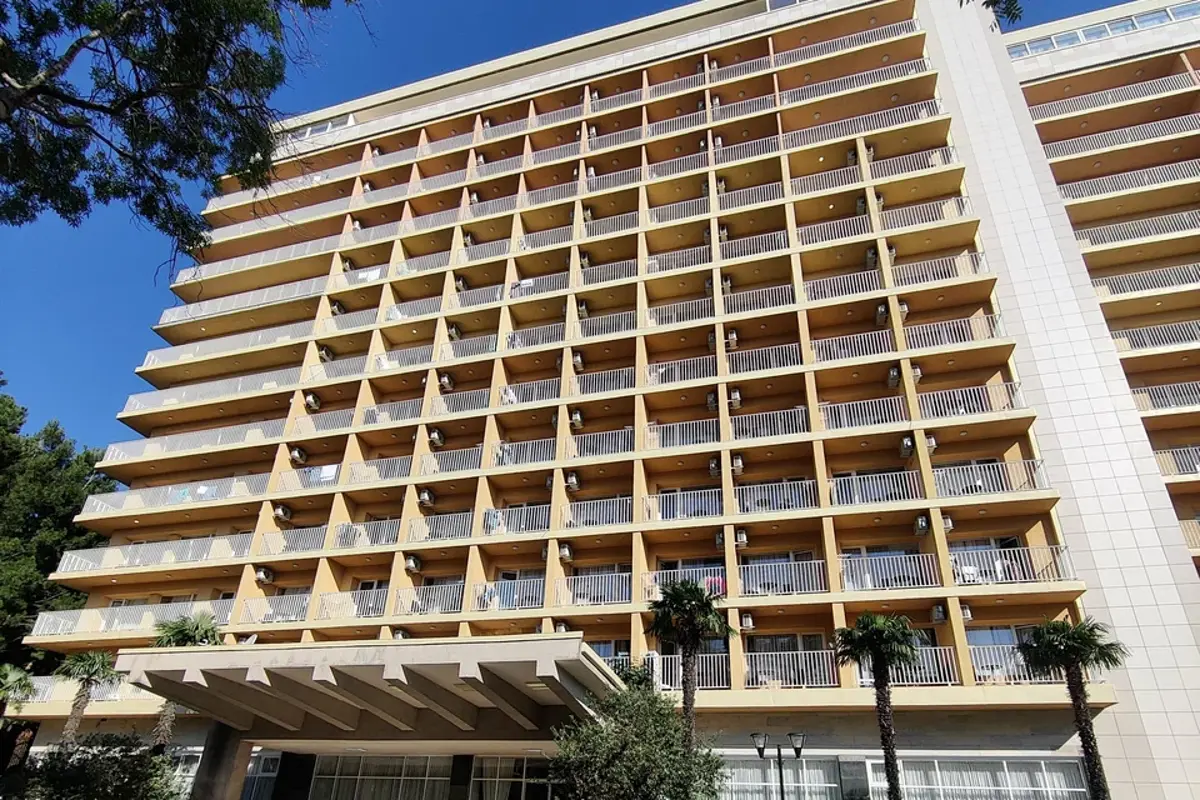 Санаторий «Литфонд» - Г. Пицунда, Пансионат Им. Д. Гулиа